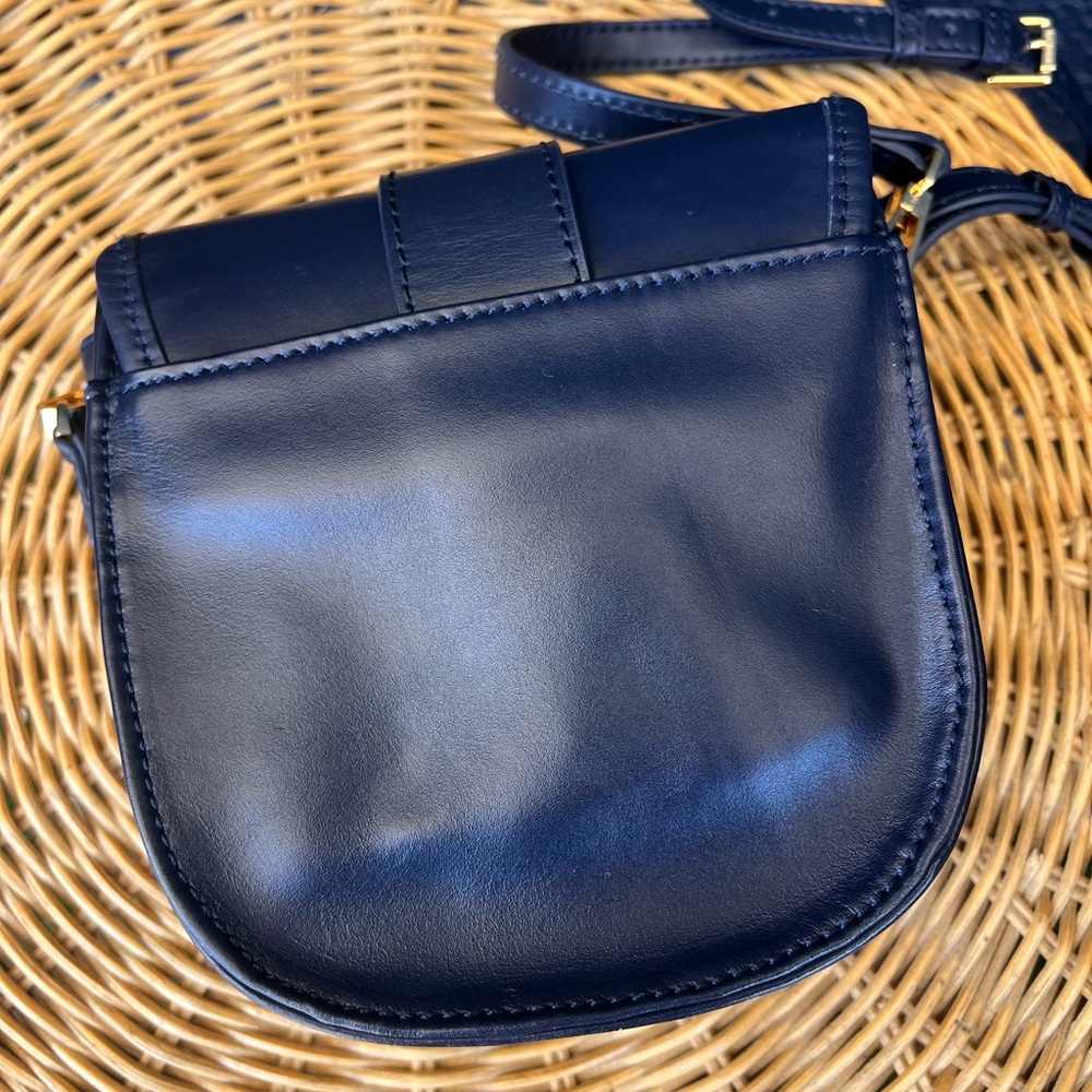 Isaac Mizrahi Genuine Leather Crossbody Bag - Picture 7 of 9